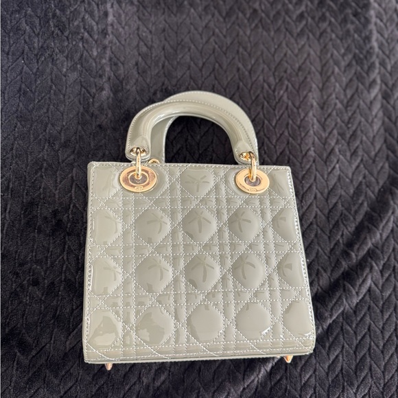 Dior Medium Lady Bag in Stone Gray - Picture 3 of 12